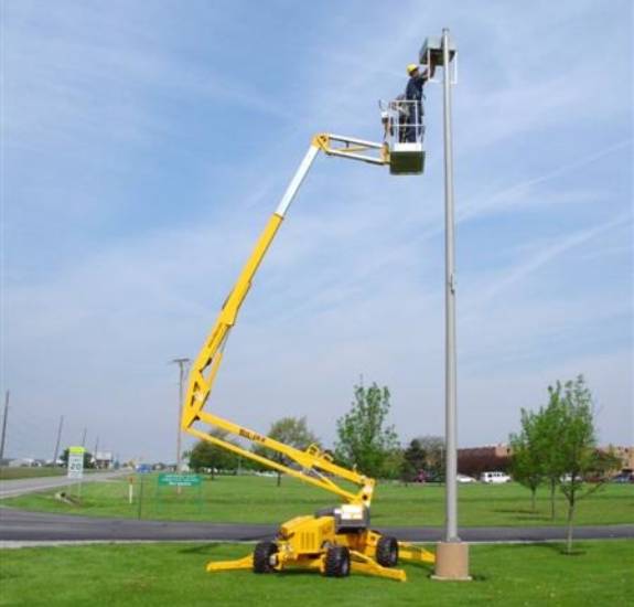 straight-boom-lift-img